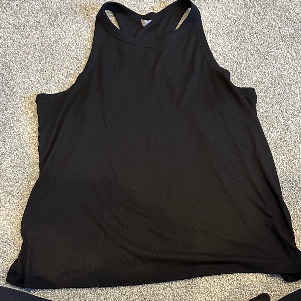 Black Tank